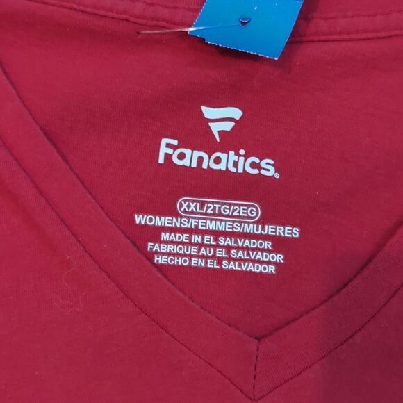 Tampa Bay Buccaneers fan, 2 tees, hat, coin tray bundle! - Picture 7 of 10